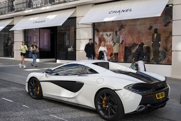 Bond Street McLaren In London